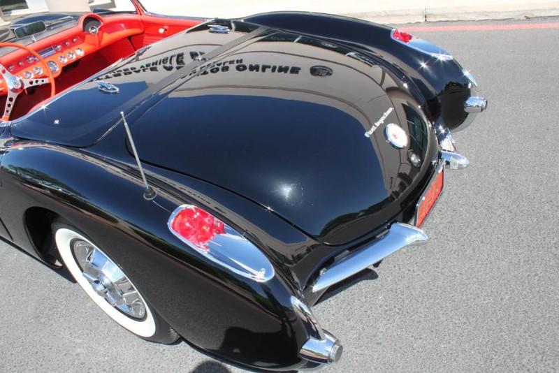 Used-1957-Chevrolet-Corvette-Roadster-283-CI-/-283-HP-Fuel-Injection-Jeep