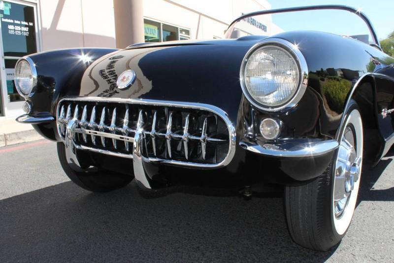 Used-1957-Chevrolet-Corvette-Roadster-283-CI-/-283-HP-Fuel-Injection-Wagoneer