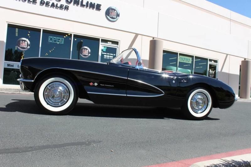 Used-1957-Chevrolet-Corvette-Roadster-283-CI-/-283-HP-Fuel-Injection-Mopar