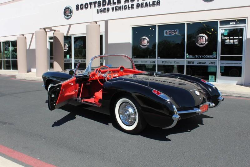 Used-1957-Chevrolet-Corvette-Roadster-283-CI-/-283-HP-Fuel-Injection-Chrysler